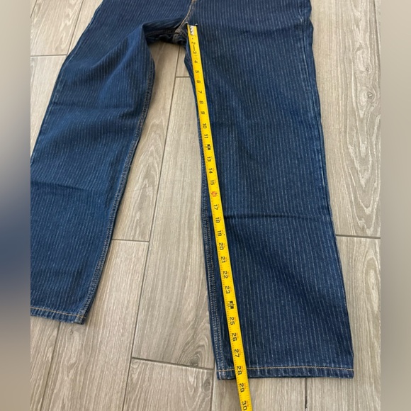Levi's|Women’s Low Pro Relaxed Fit,Pinstriped Blue Denim Jeans•straight leg,NWT - Picture 15 of 16